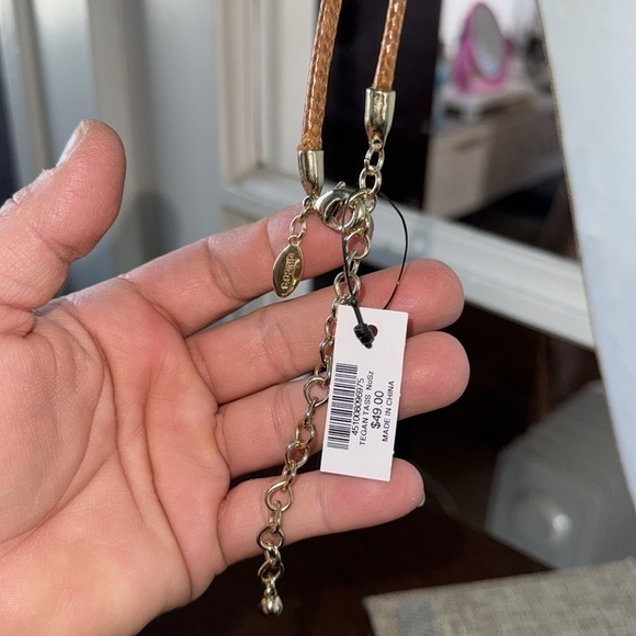 Chicos tegan necklace NEW Gold toned and Tan Tassel Necklace - Picture 7 of 8